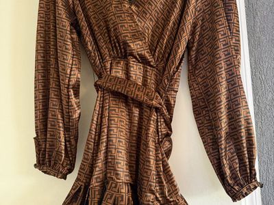 Vittoria Women's M Brown Monogram & Green Satin Long Sleeve Wrap Mini Dress Lot of 2
