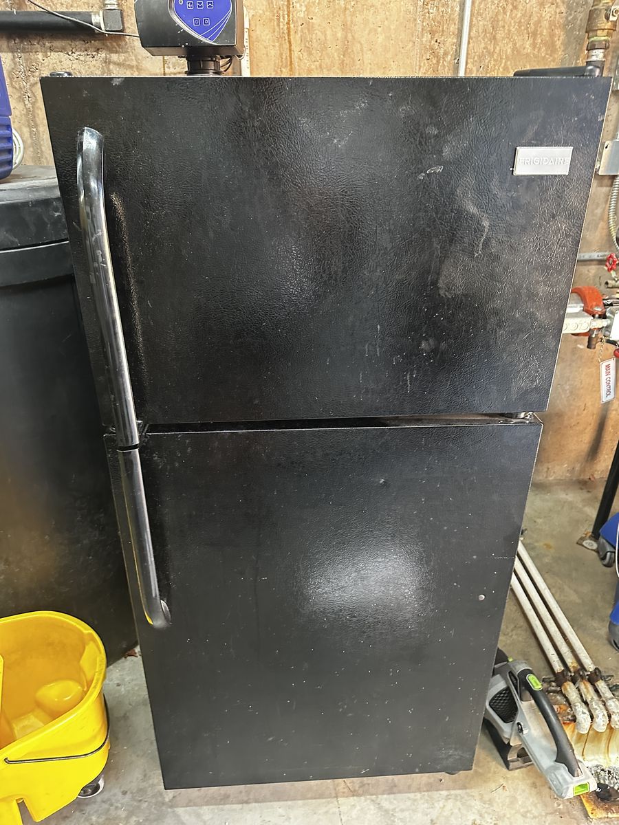 Frigidaire Top-Freezer Refridgerator - $50