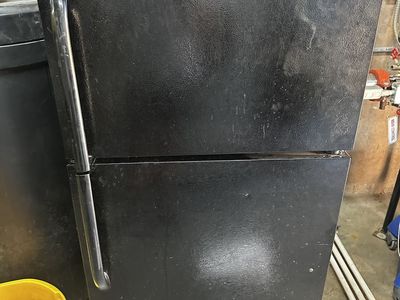 Frigidaire Top-Freezer Refridgerator - $50