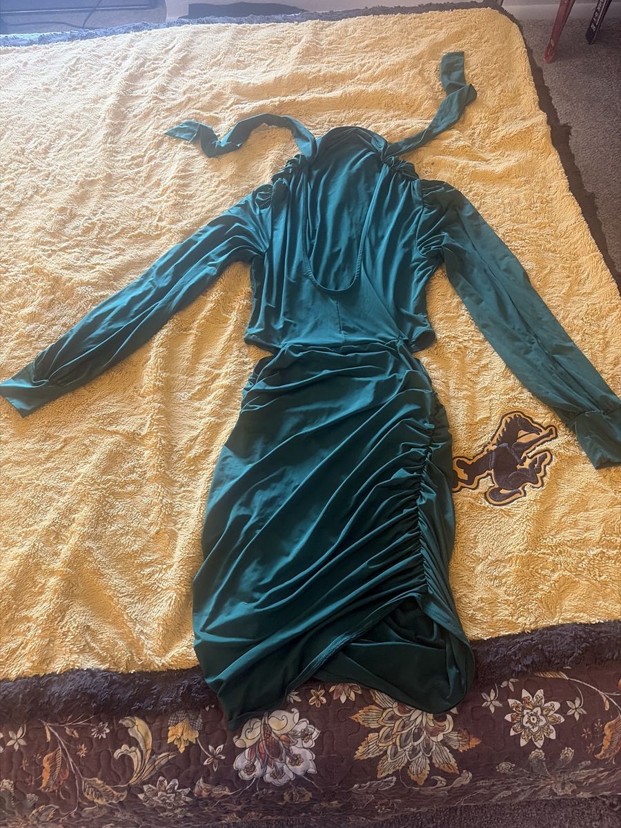 Small green dress 