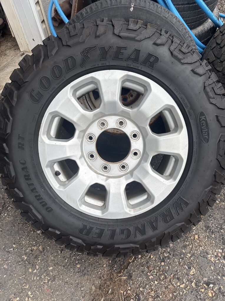 F250 F350 Wheels, Tires, Caps And Lug Nuts