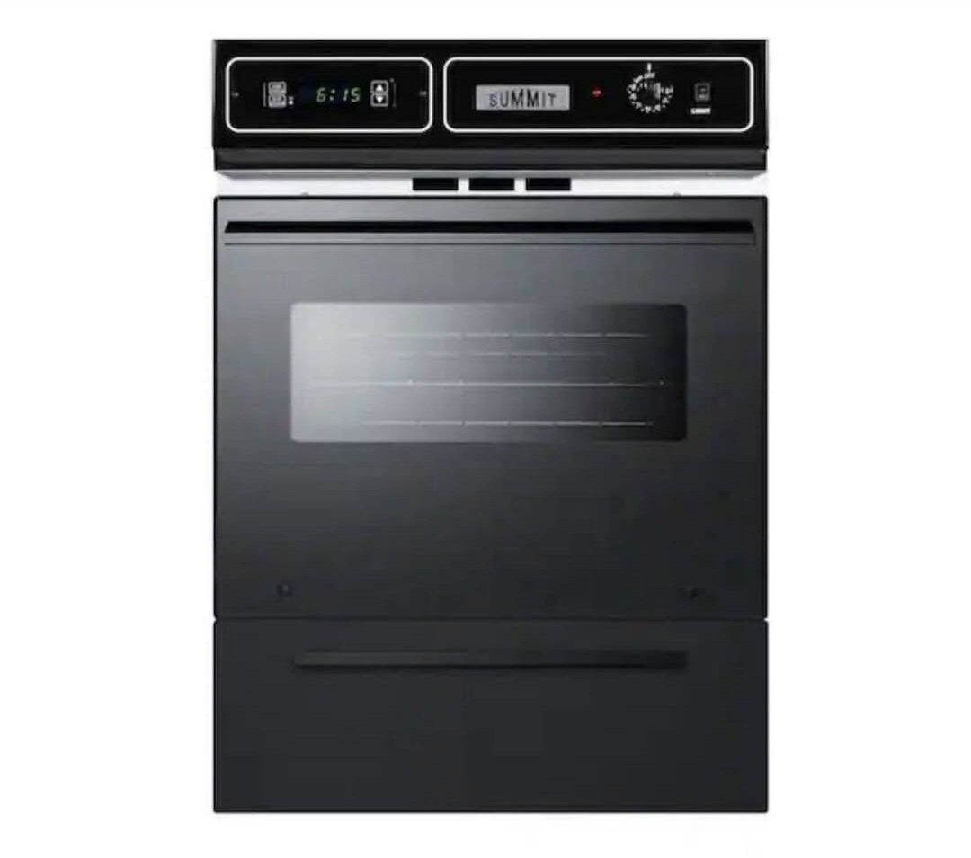 Summit Appliance 24 in. Single Gas Wall Oven
