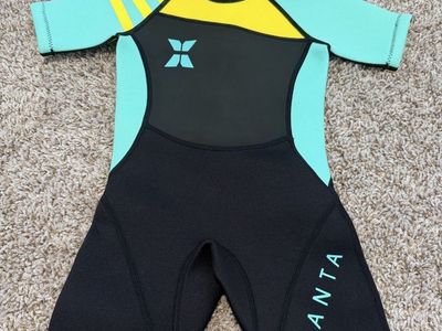 Brand New Natyfly Kids Wetsuit - size 4T