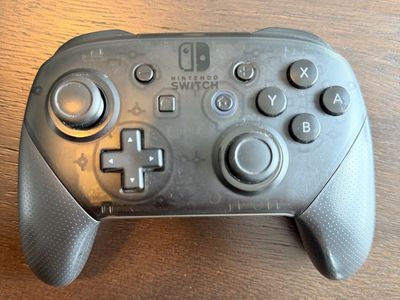 Nintendo Switch Pro Controller