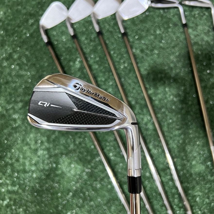 TaylorMade Qi Irons