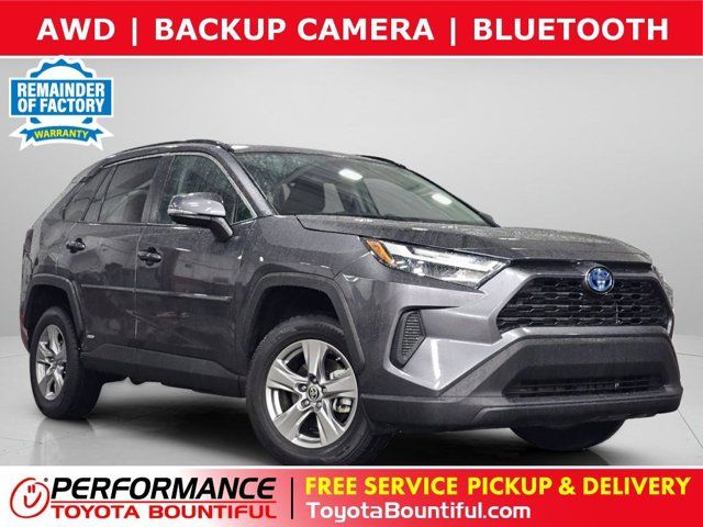 2024 Toyota RAV4 LE
