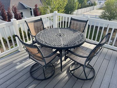 Outdoor Table with four Chairs