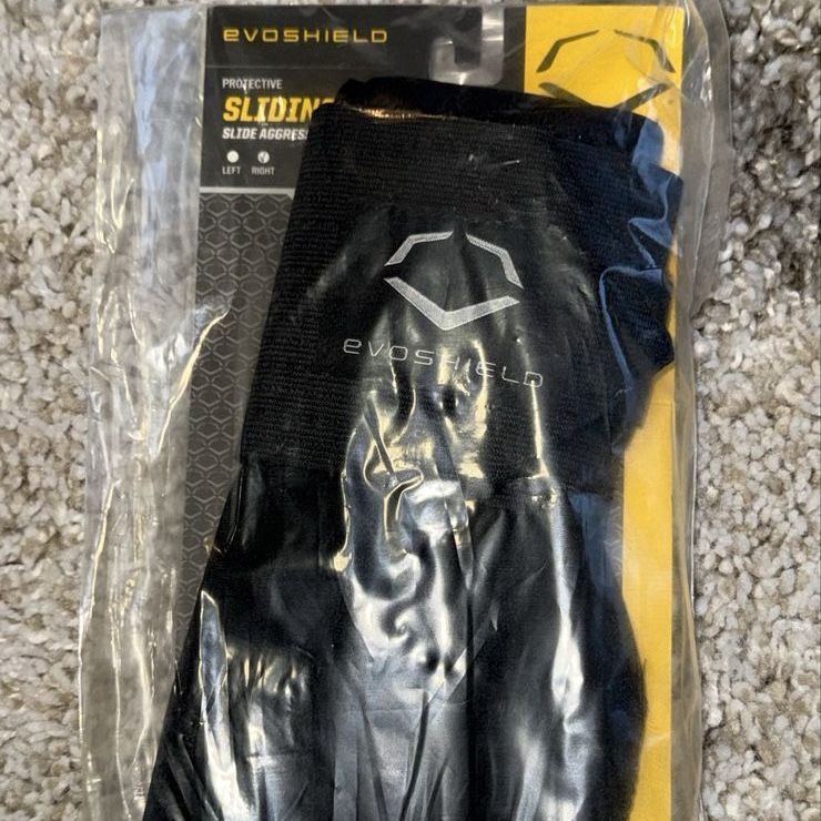 NEW EvoShield Protective Sliding Mitt Black Adult Baseball/Softball Right Hand