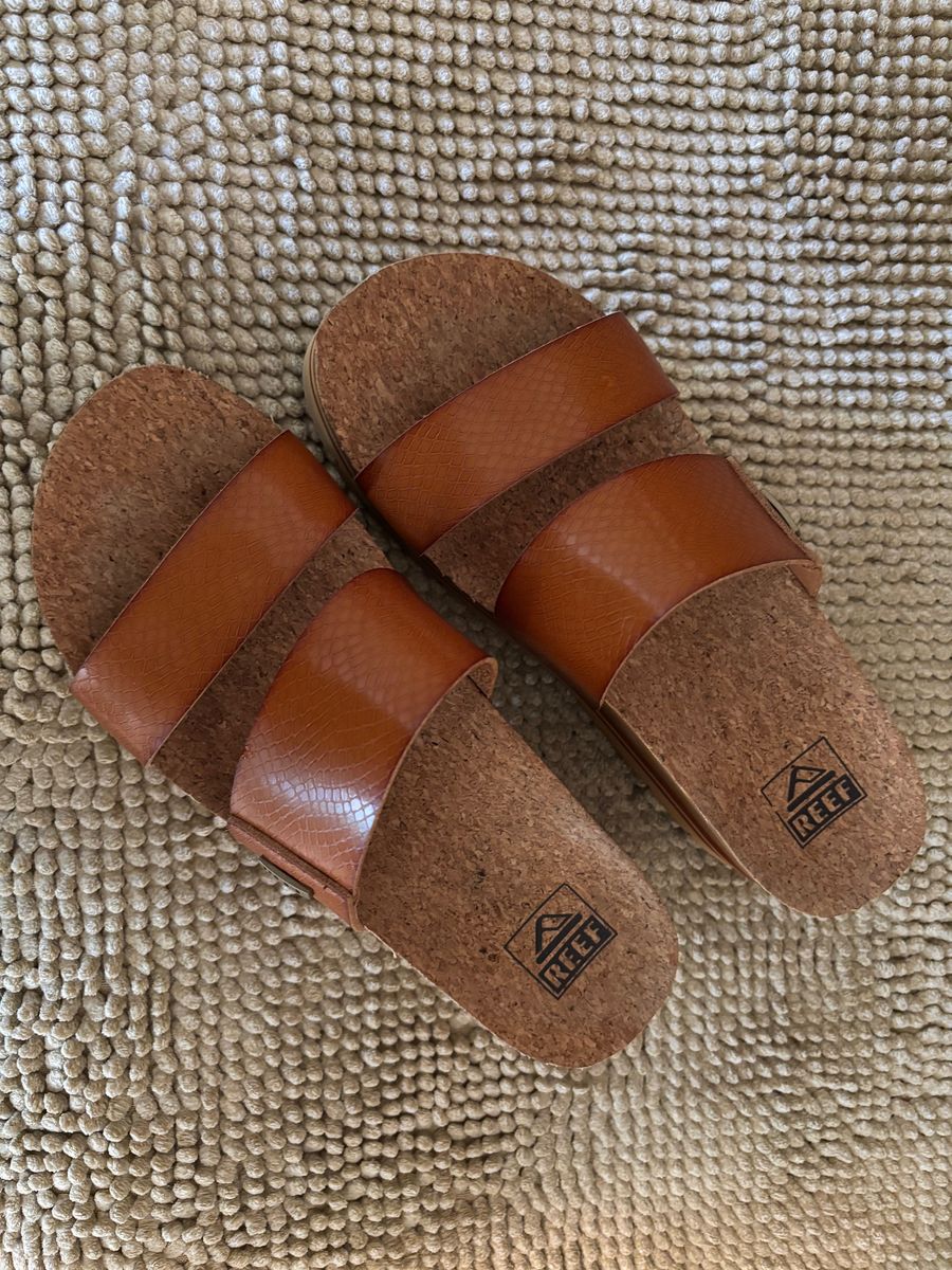 WOMENS REEF SANDALS