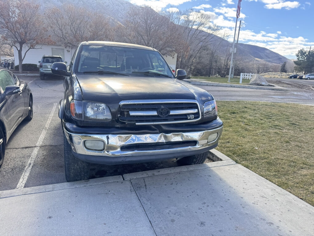 2000 TOYOTA TUNDRA