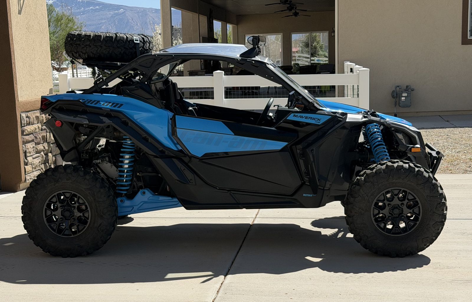 2023 Can AM Maverick Xrs turbo 200 HP