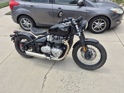 2018 triumph Bonneville bobber