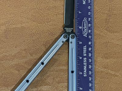Squid Industries Krake Raken V3 Tanto Balisong Knife