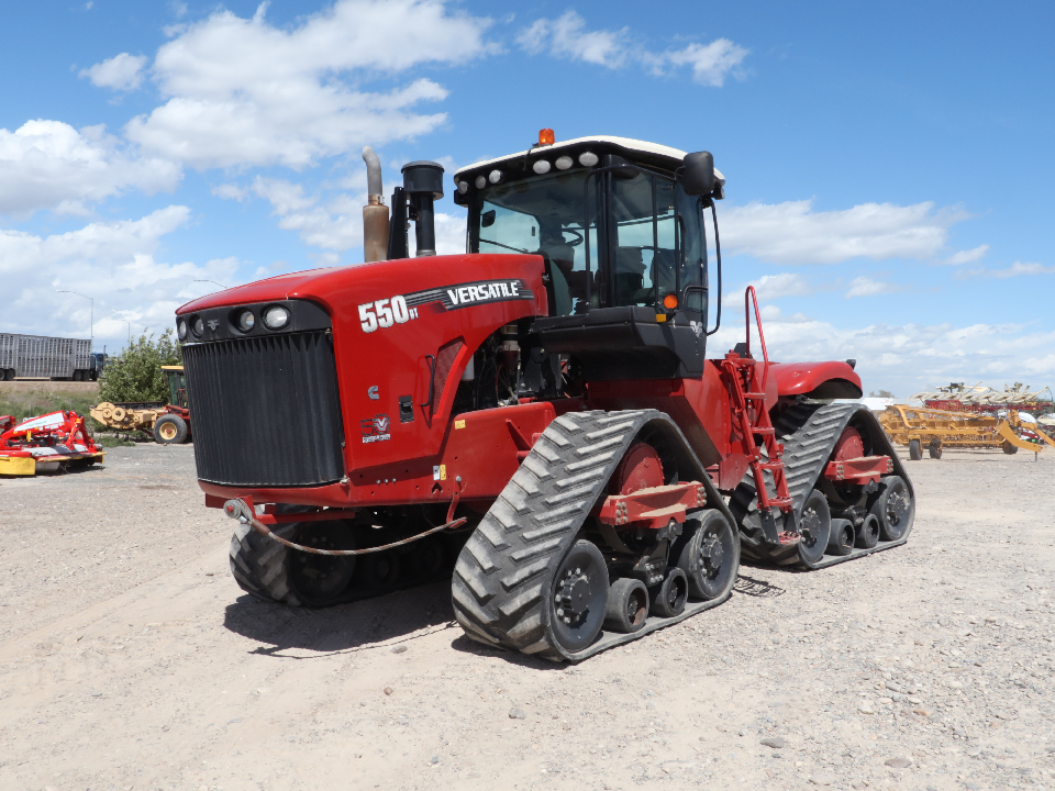 2016 Versatile 550DT
