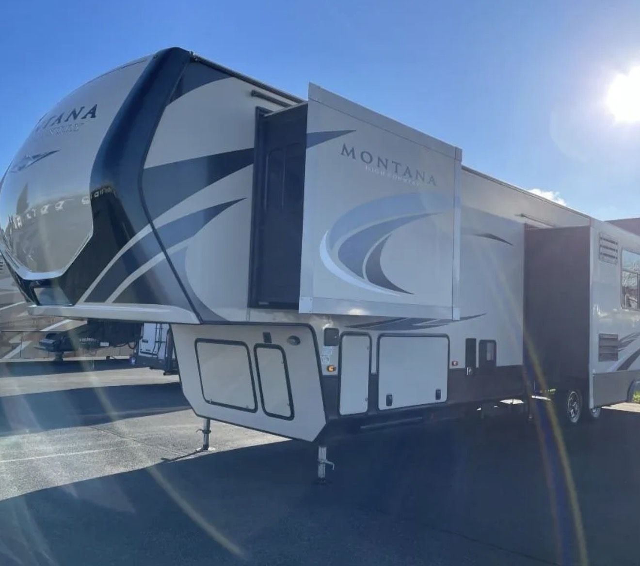 2020 Keystone Montana High Country 372 RD