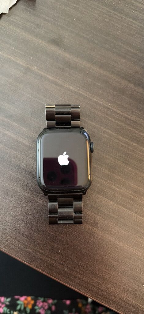 Apple Watch Series 9 Aluminum GPS