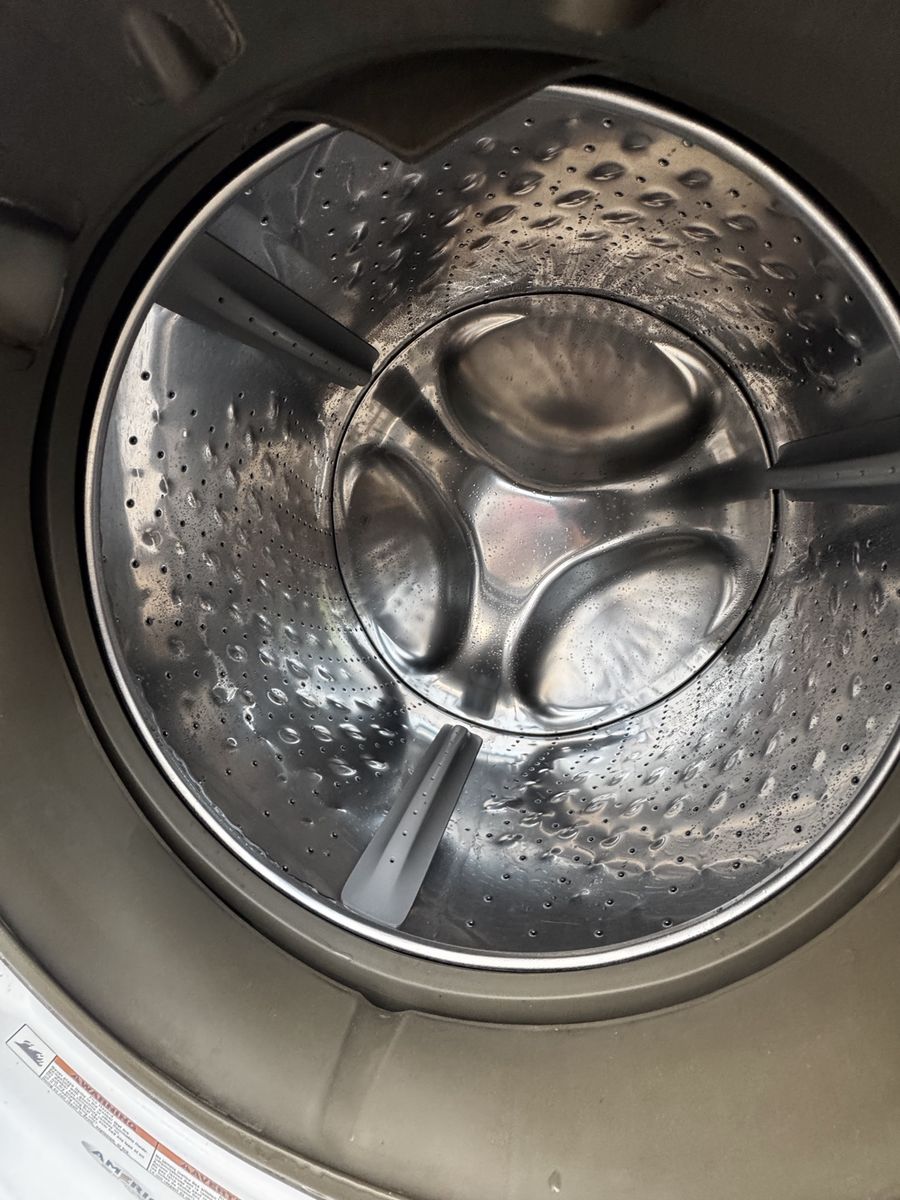 LG duet front loading Washer - White, Gently Used