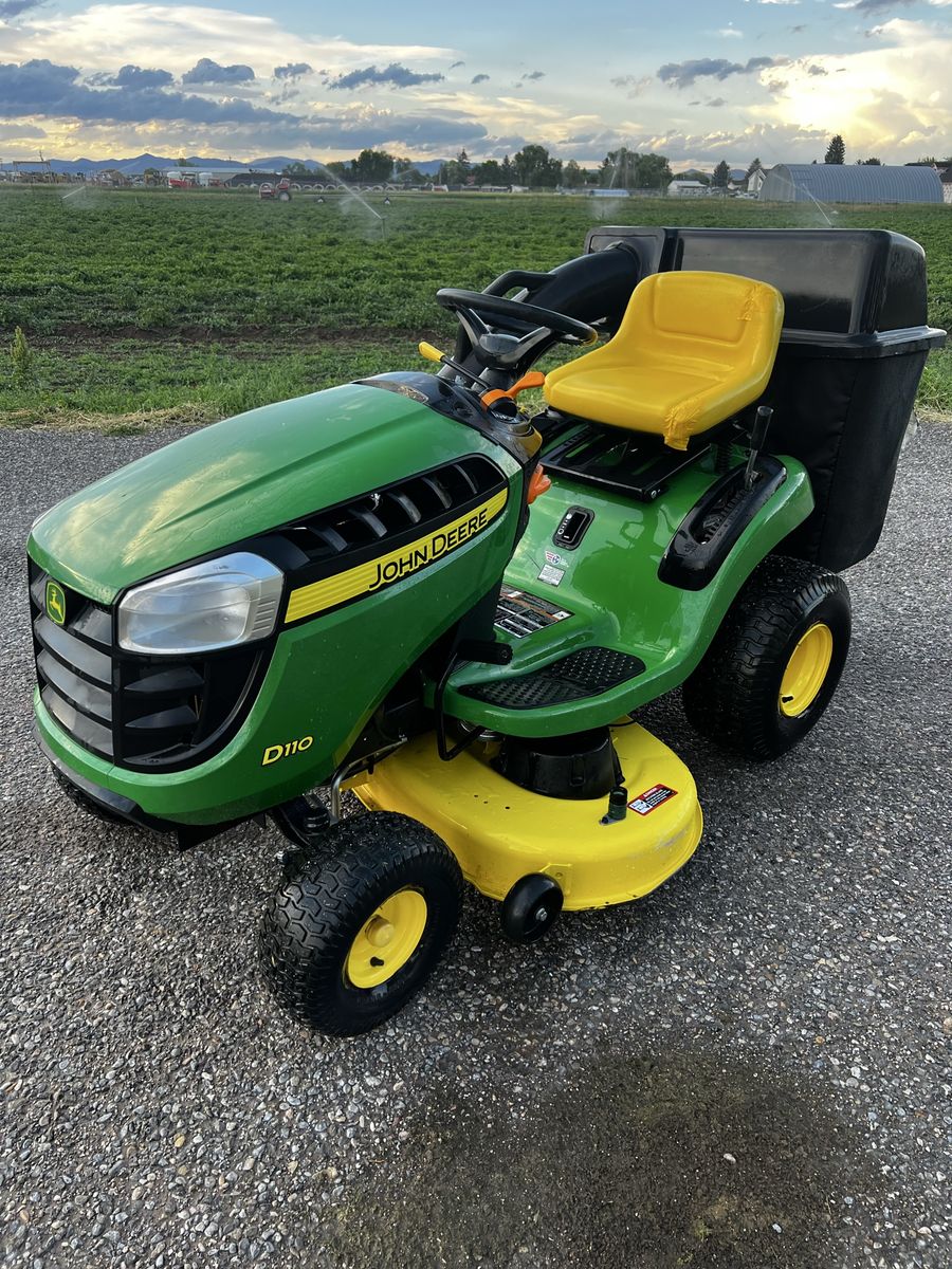 John Deere Riding Lawn Mower with Bagger