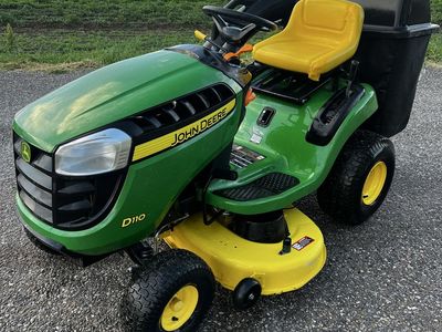 John Deere Riding Lawn Mower with Bagger
