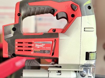 New lowered price! Milwaukee 2645-20 18V Cordless Jig Saw Bare Tool