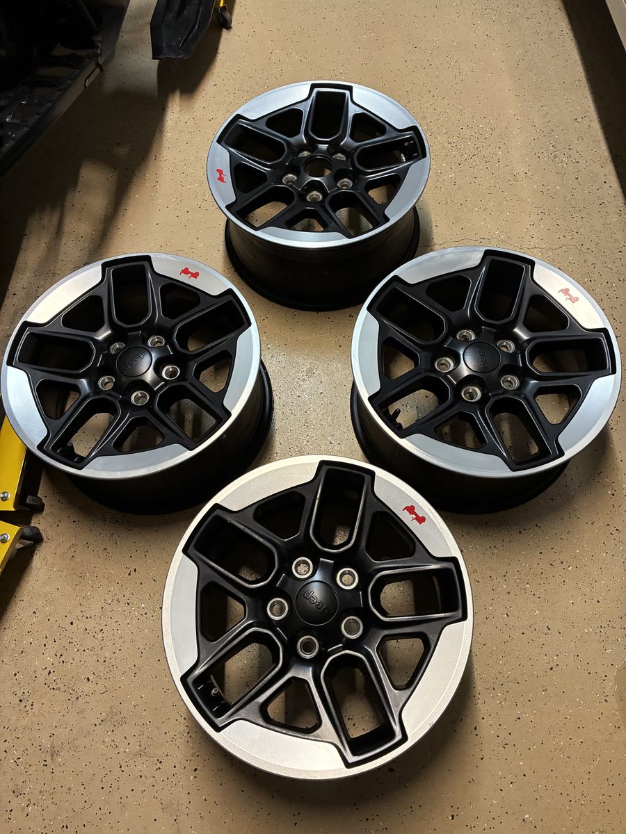 JEEP WRANGLER RUBICON 17 Rims / Wheels