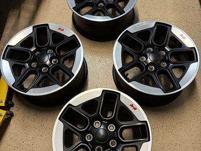 JEEP WRANGLER RUBICON 17 Rims / Wheels