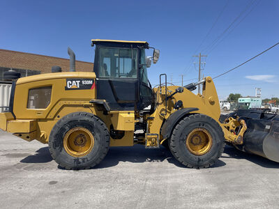 2019 CAT 930M LOADER