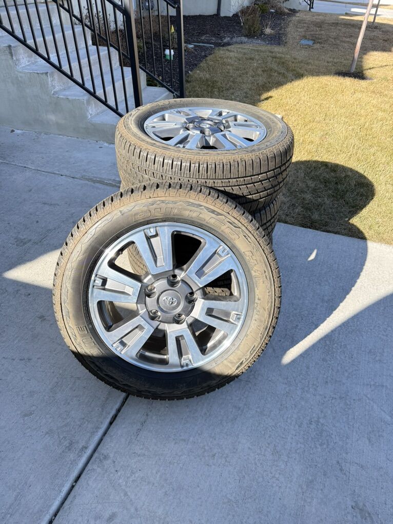 Toyota Tundra Sequoia Rims and Tires 275/55R20