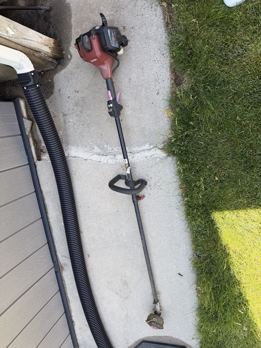 Toro weed whacker trimmer
