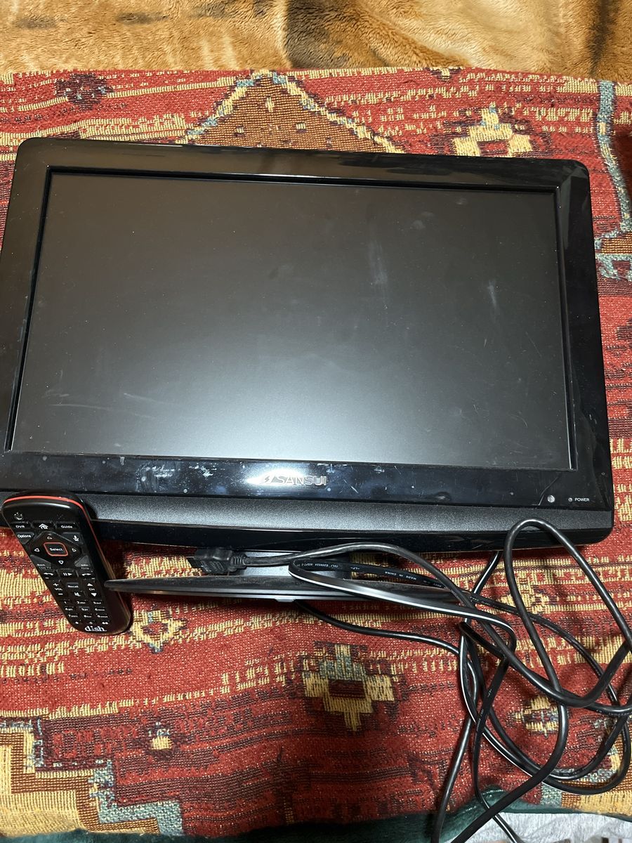 Sansui 24-inch or Smaller LCD Television with Remote