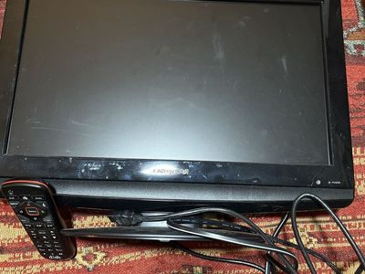 Sansui 24-inch or Smaller LCD Television with Remote