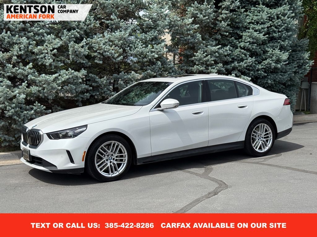 2025 BMW 5 Series 530i xDrive