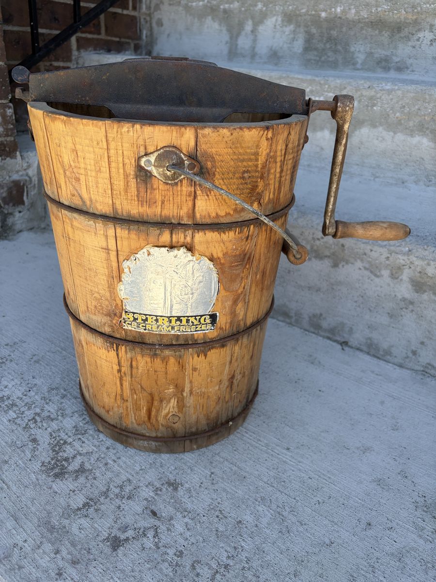 Vintage Sterling Ice Cream Freezer Wooden Bucket Hand Crank Maker Rustic Decor