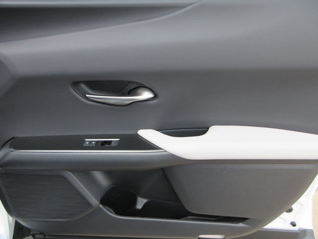 Main image 22