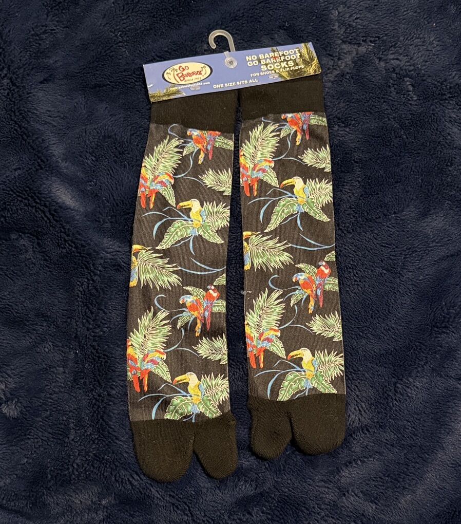 Toe Socks- Wear With Sandals