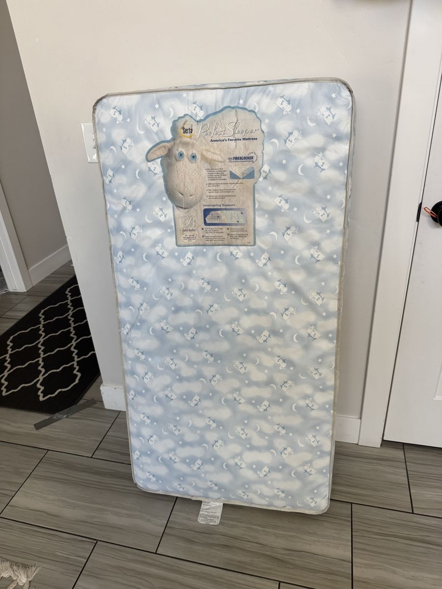 Serta Perfect Sleeper Crib and Toddler Bed Mattress - Blue Sheep Print