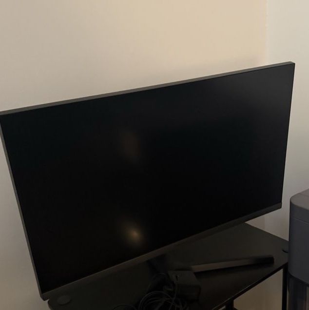 Samsung U28R550UQN 28-Inch 4K UHD Monitor