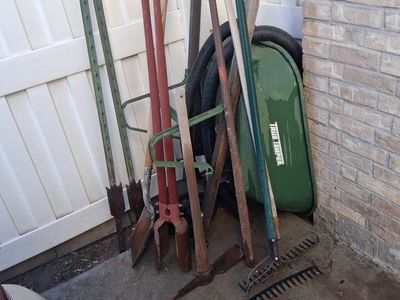 yard tools wheel barrel