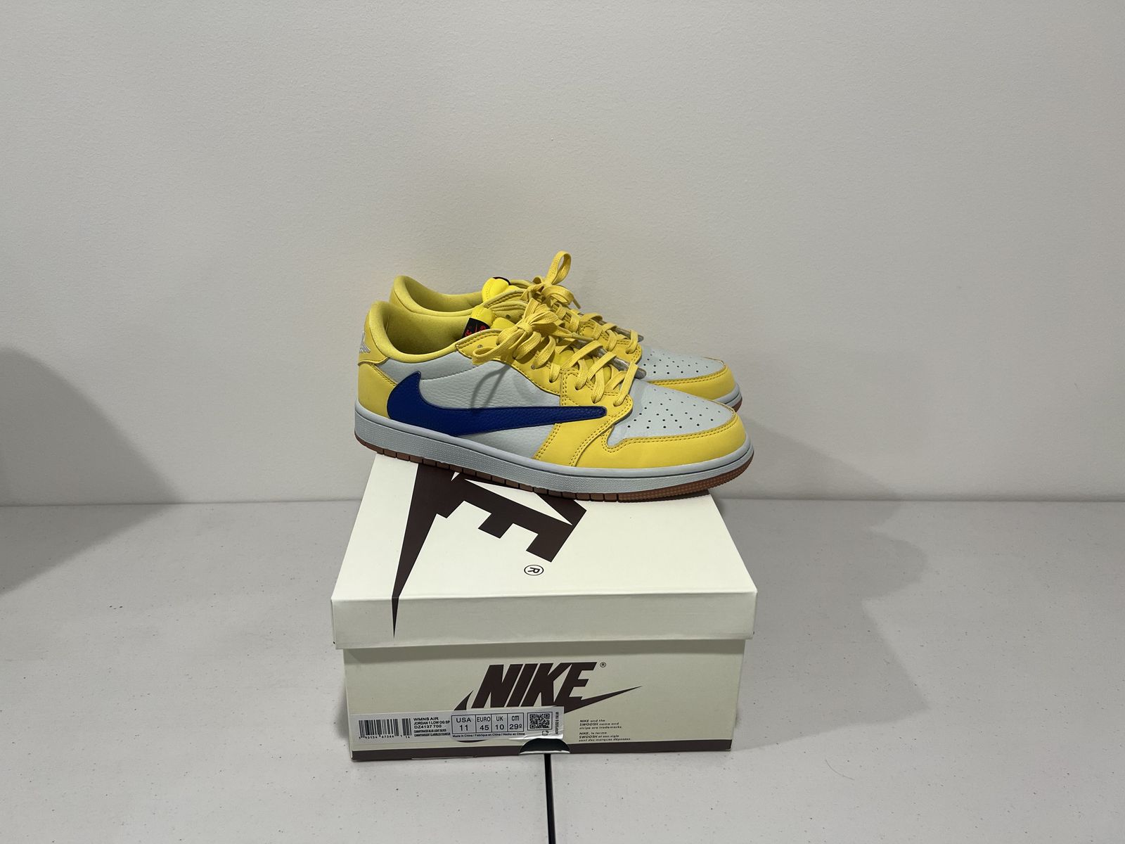 Size 11 - Jordan 1 Low Retro Low OG SP Travis Scott Canary Reps