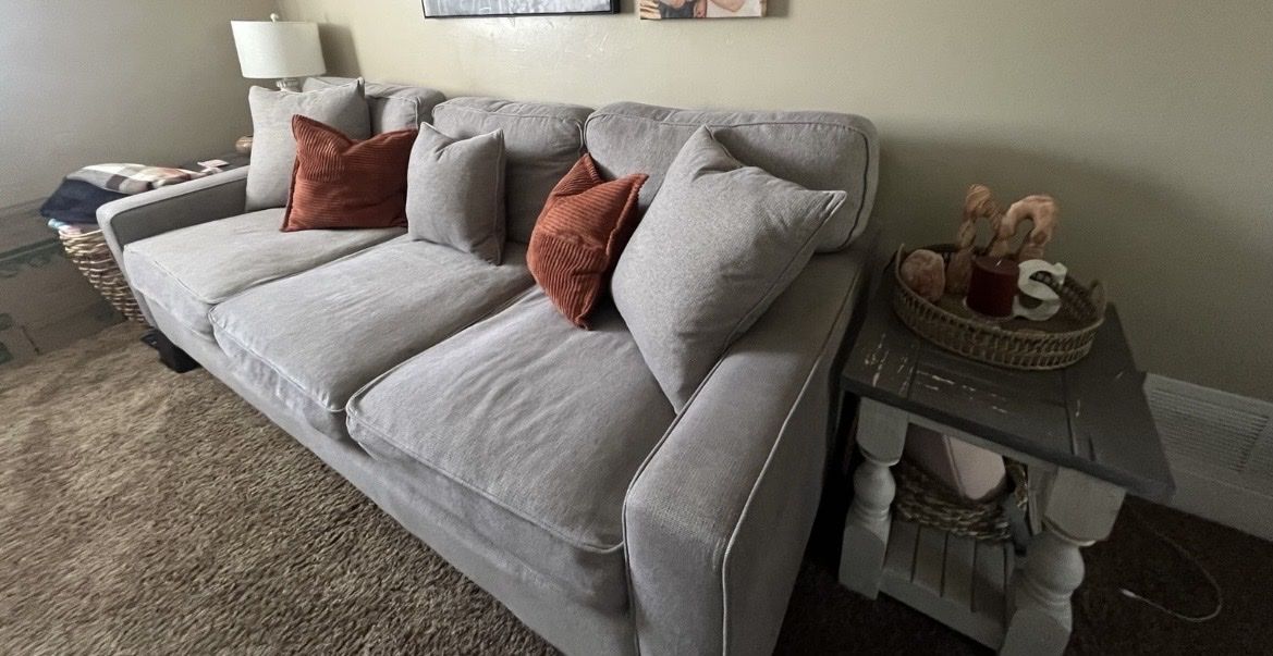 8 ft couch
