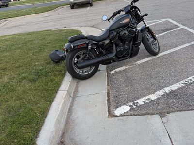 2026 Harley Davidson Nightster Special Edition RH975 Black) - Low Miles, Excellent Condition