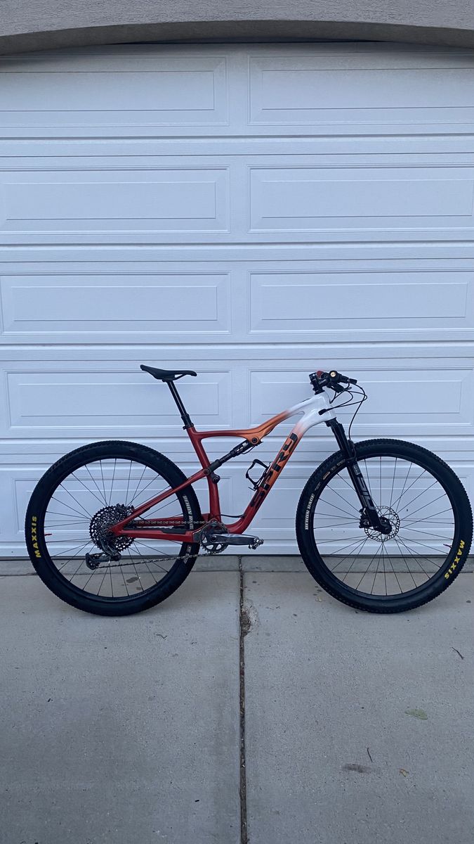 2023 Spry Centarus Size Large