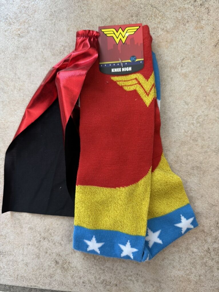 New! DC comics Wonder Woman knee high socks 9-11