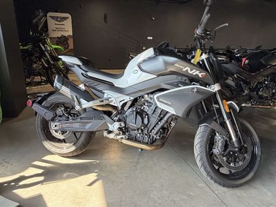 2024 CFMOTO 800NK Naked Sport Motorcycle White/Black