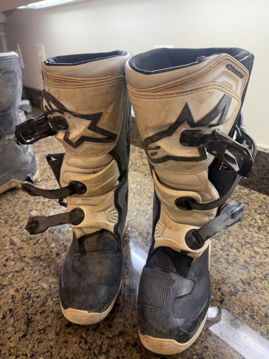 Alpinestars Kids Youth Dirt Bike Boots Size 4 Off-Road Motocross MX ATV (White/Black)