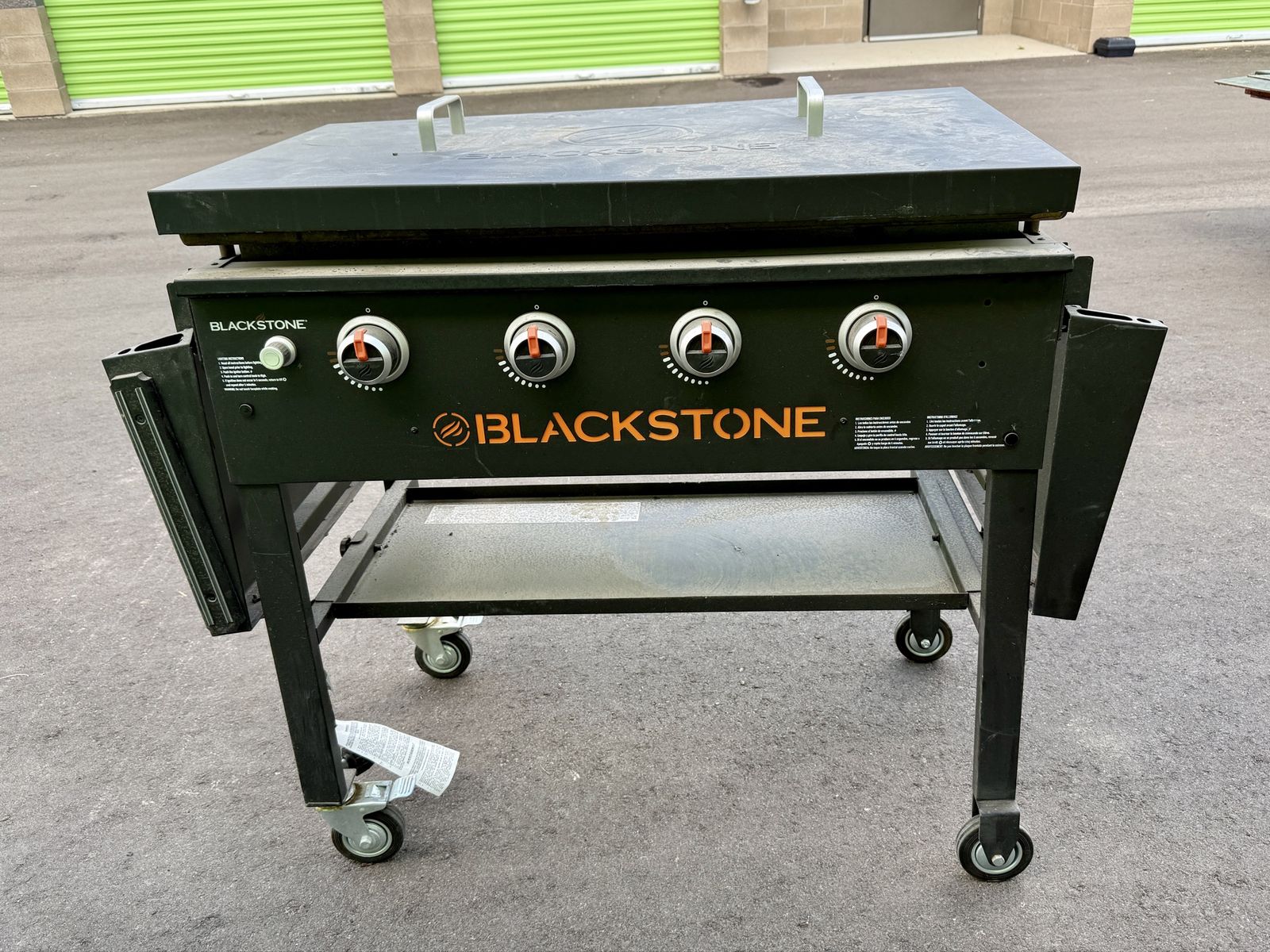 Blackstone 36" Griddle Cooking Station Outdoor Flat Top Grill - 4 Burner Propane