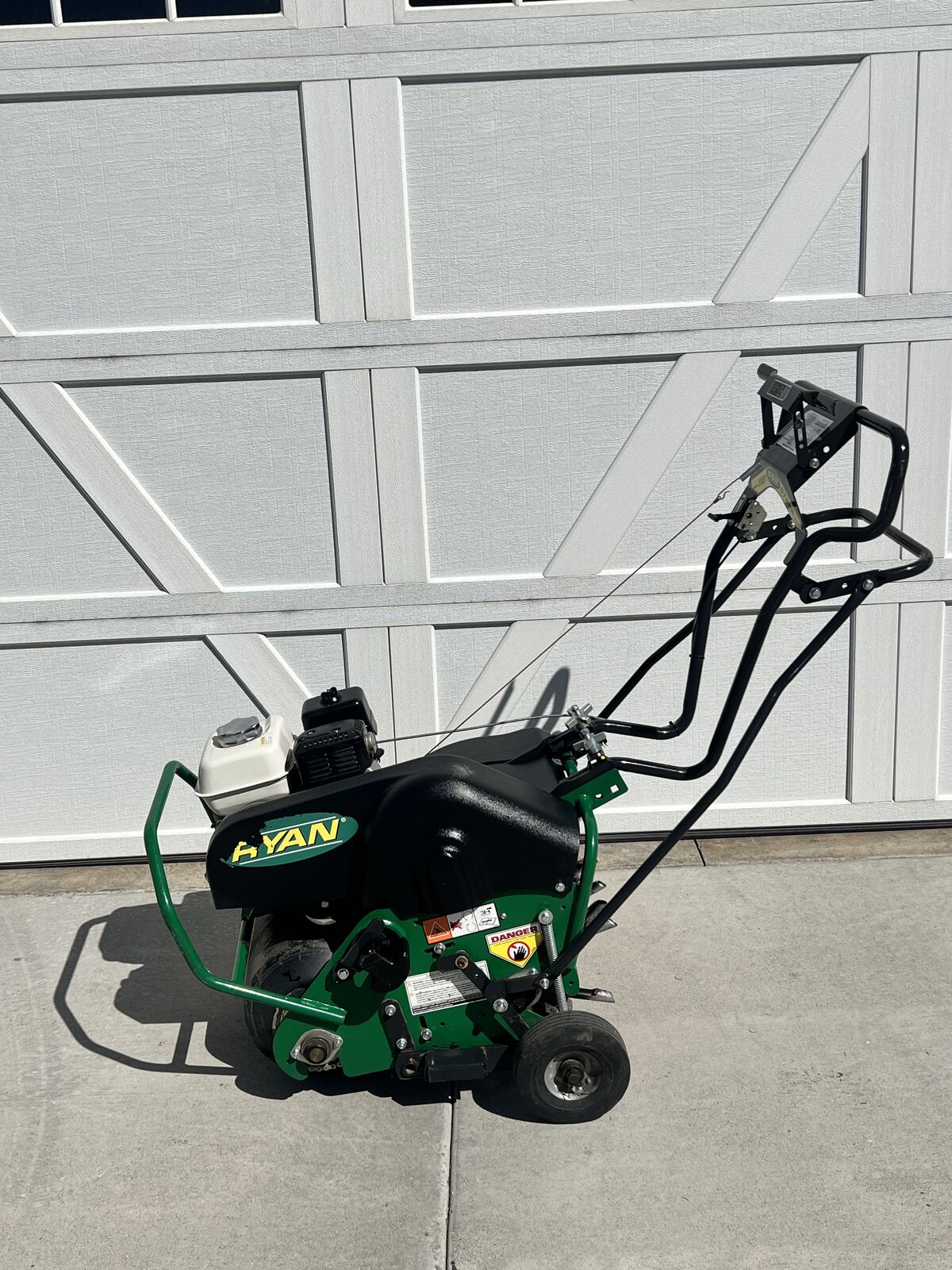 Ryan Lawnair IV for Rent (2)