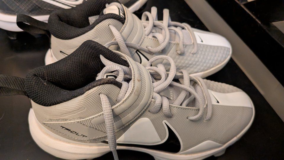 Mike Trout Baseball Cleats