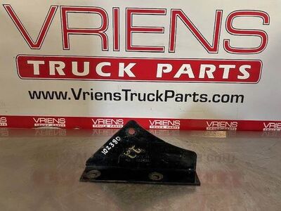 Kenworth T800 Right Bracket