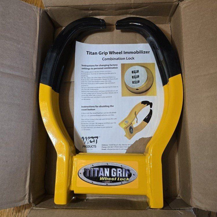 Titan Grip Wheel Lock Anti Theft Wheel Lock Clamp Trailer - Combo